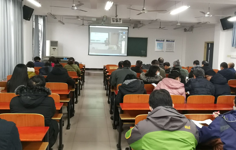 太阳成集团tyc234cc开展课程思政专题培训(图3)