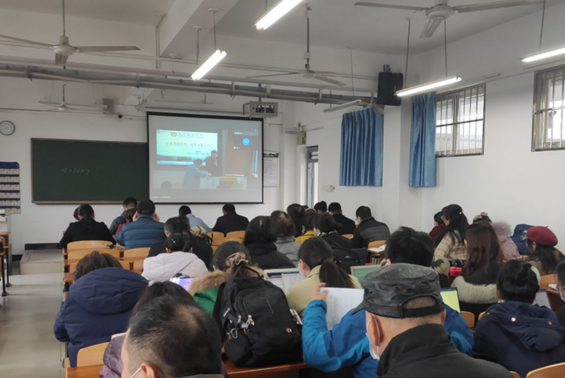 太阳成集团tyc234cc开展课程思政专题培训(图5)