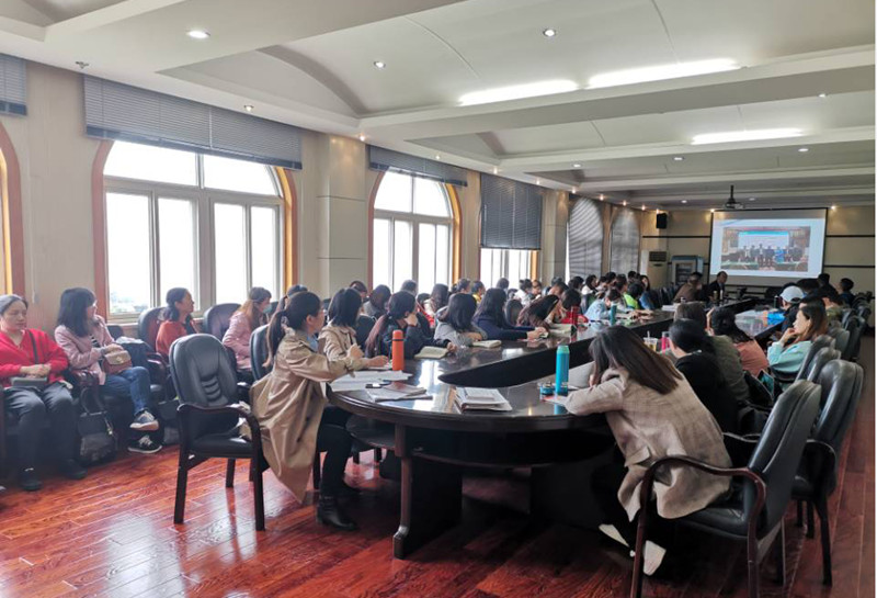 太阳成集团tyc234cc举行“教学成果奖培育及申报”专题教研培训(图3) 太阳成集团tyc234cc举行“教学成果奖培育及申报”专题教研培训(图3)